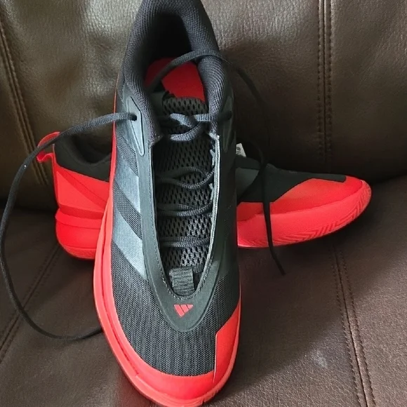 Adidas Black and Red Sneakers - Picture 7 of 11
